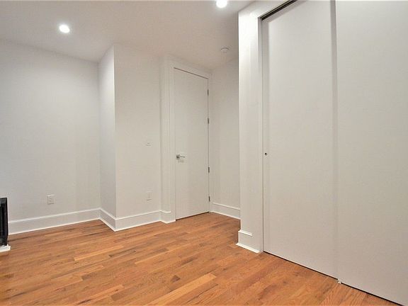 5th image of 1484 Amsterdam Ave APT 14