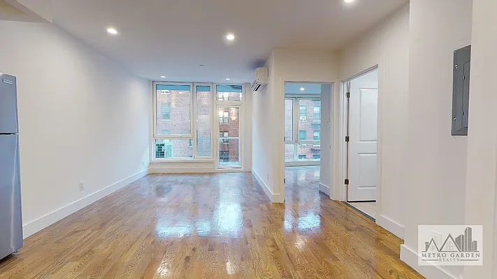 Rented by Metro Garden Realty NYC | media 2