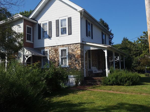 2902 Lower Saucon Rd