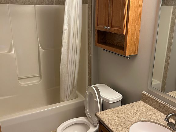 5th image of 3513 Stuart St #6