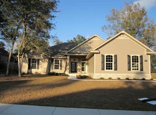 8926 Salt Grass Dr, Pensacola, FL 32526