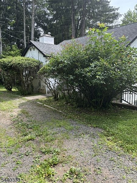 2nd image of 40 Morning Glory Rd