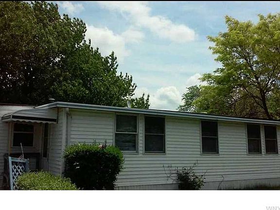 3rd image of 789 Sunnyside Dr