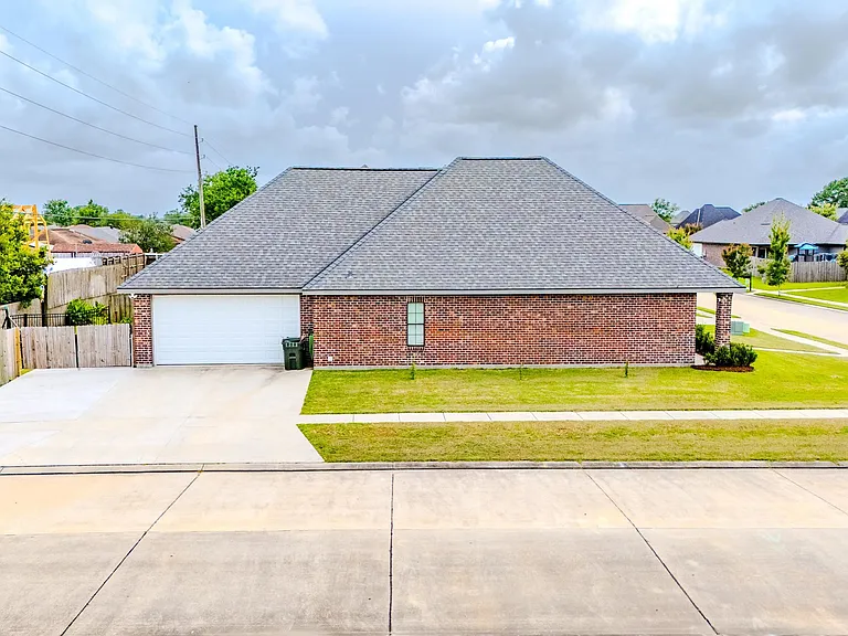 379 Shoal Dr — Photo 19