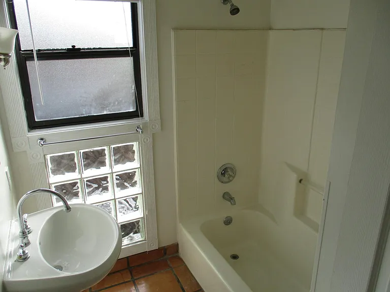 663 W Walnut Ave — Photo 10