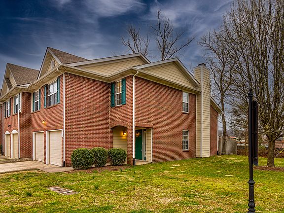 2nd image of 627 Heath Pl