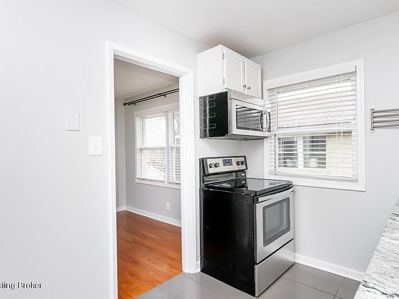 3rd image of 1805 Shady Ln Unit 4