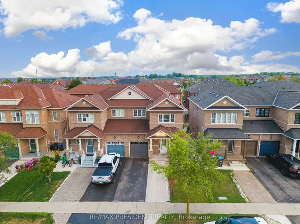 29 Prudhomme Dr, Brampton, ON L6R 0G9
