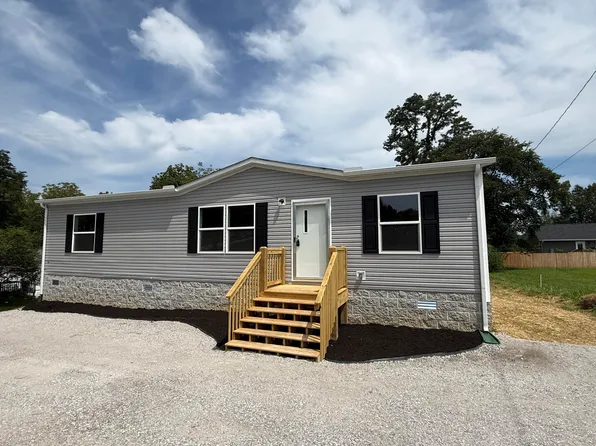 208 Garrett St, Jamestown, TN 38556