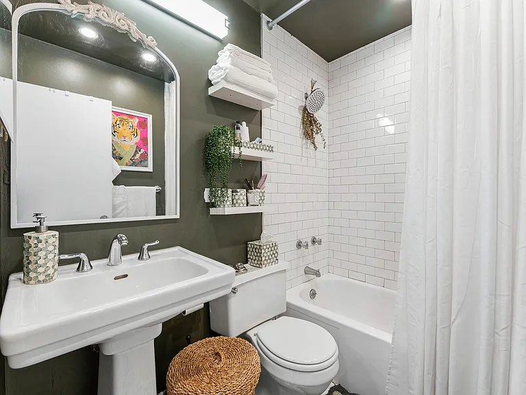 77 Bleecker St #225E — Photo 8