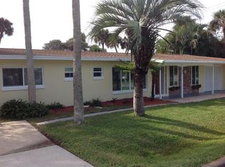 296 S 2nd St, Cocoa Beach, FL 32931