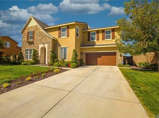 16886 Hidden Trails Ln, Riverside, CA 92503