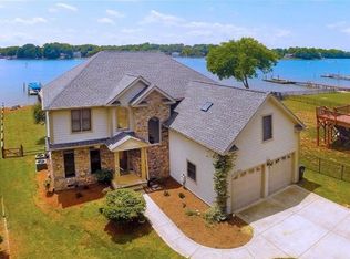 21502 Rio Oro Drive, Cornelius, NC 28031