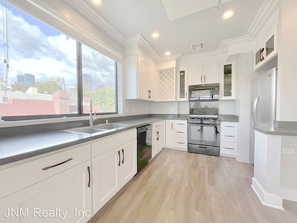 1st image of 10270 Almayo Ave APT 301