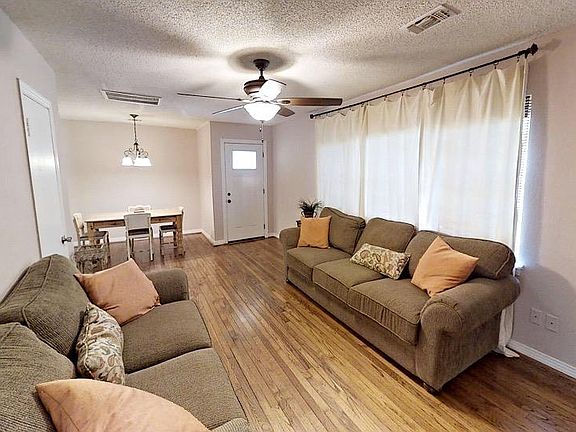 5th image of 211 Wildwood St