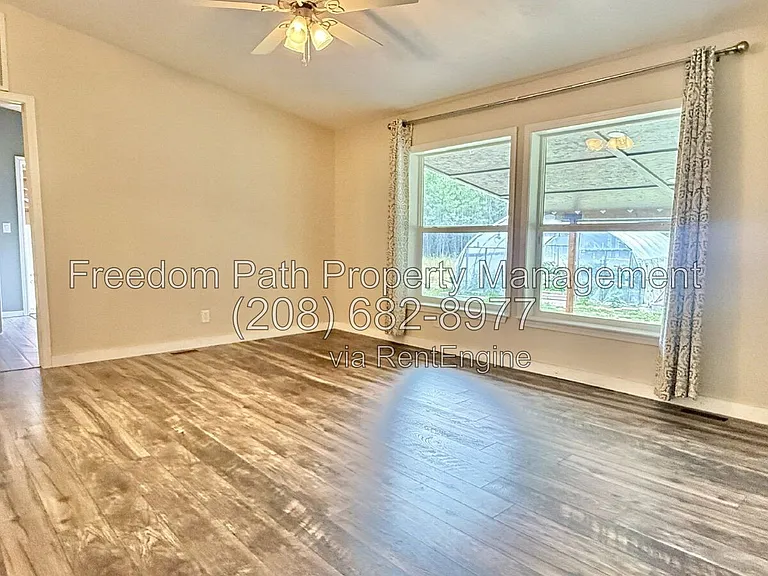 4062 W Seasons Rd — Photo 10