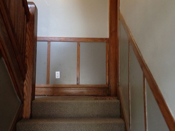 4th image of 2657 N Burling St #2N