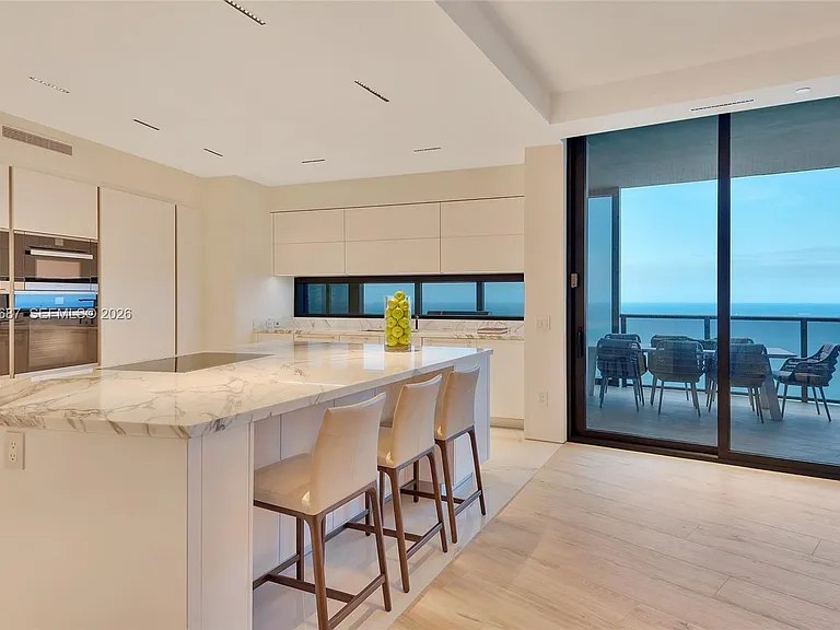 18555 Collins Ave #4705 — Photo 15