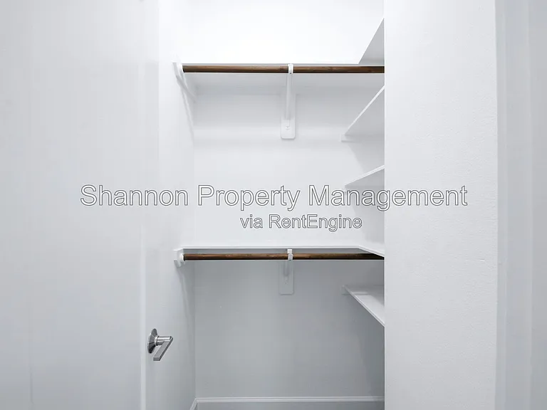 849 Fisher St #D — Photo 23