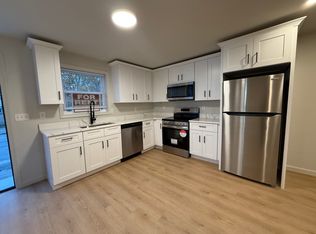 39 Schofield St #3, Providence, RI 02903