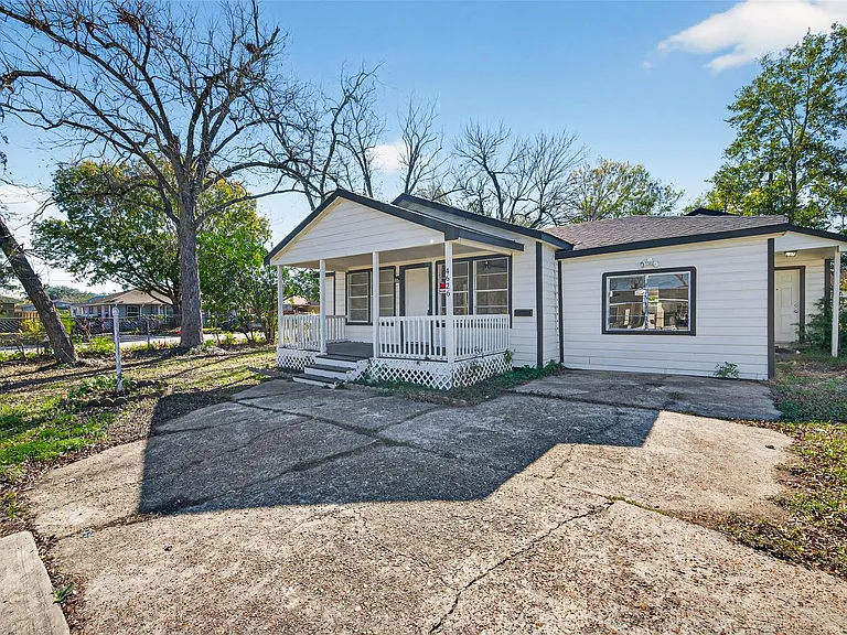 4626 Dewberry St — Photo 7