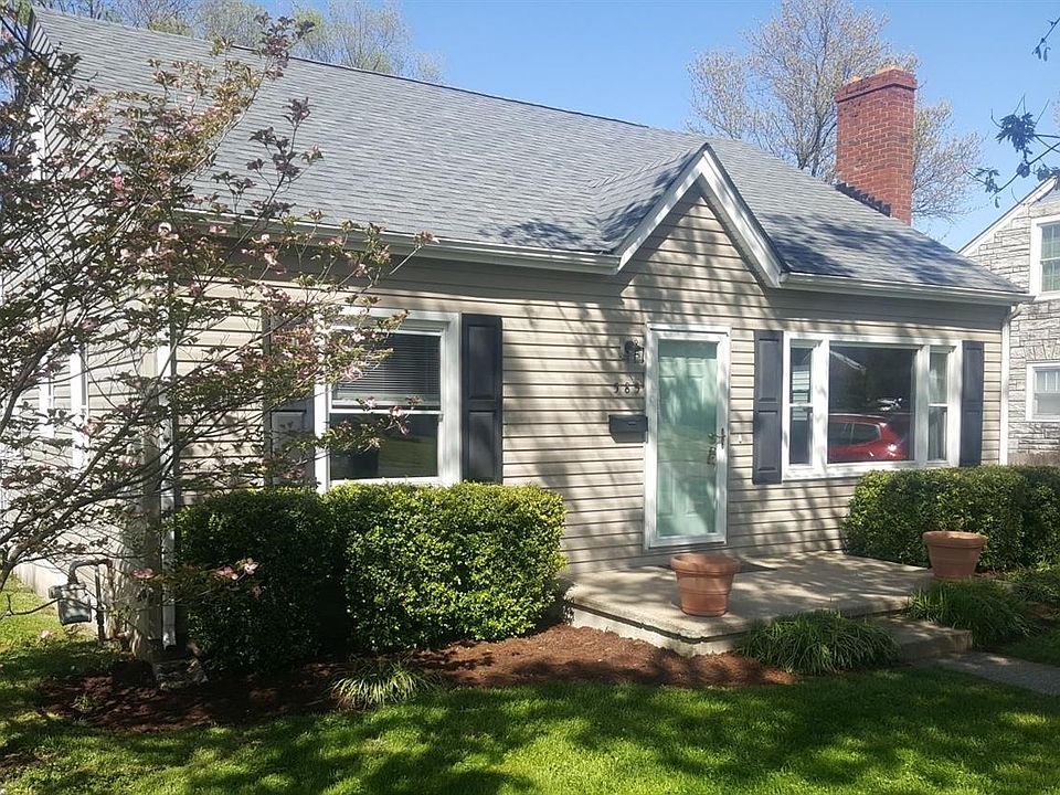 1st image of 585 Stratford Dr