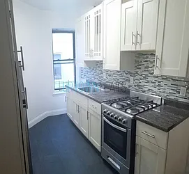 Rented by Uptown Flats LLC