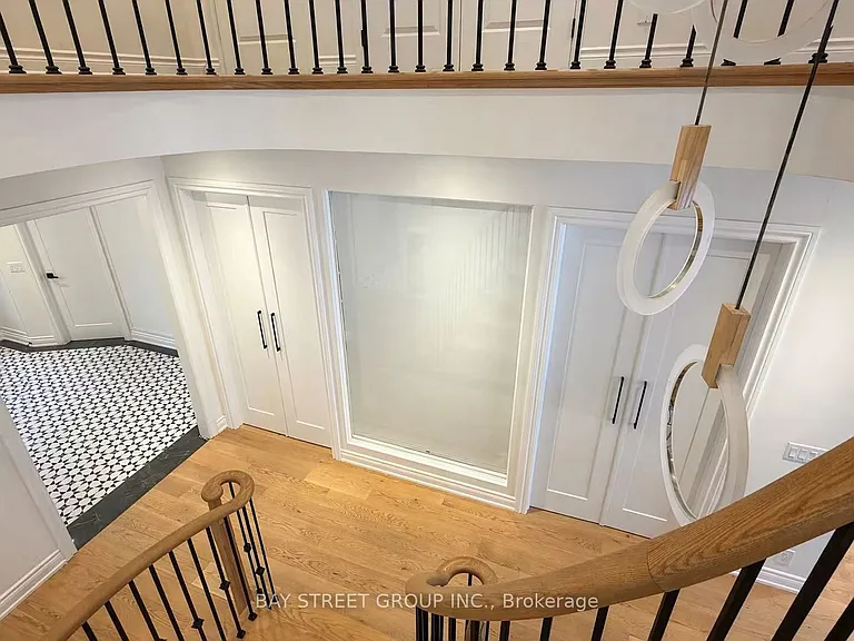 42 Fouracre Way #UPPER LEVEL — Photo 22