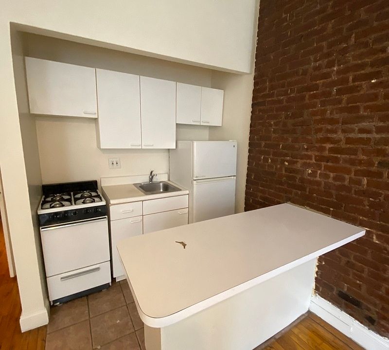1st image of 473 Columbus Ave #1CB
