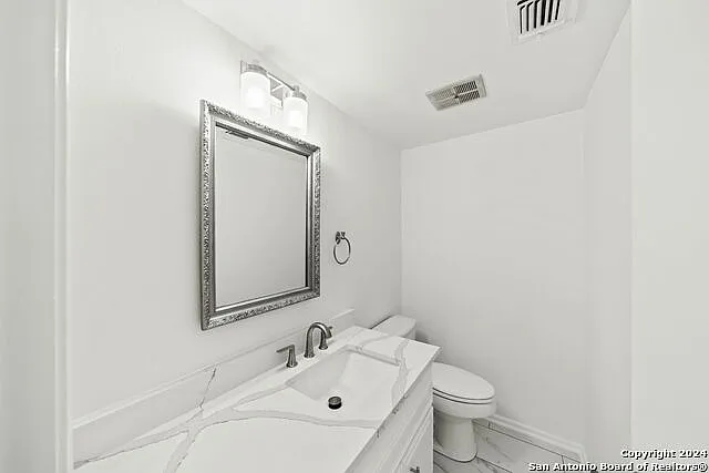 6106 Vance Jackson Rd #50 — Photo 17