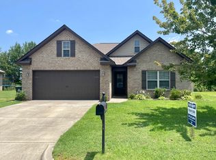 20652 Sabrina Ln, Athens, AL 35611