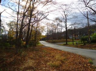 94 Hurley Rd, Salt Point, NY 12578