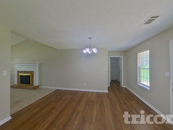 4th image of 103 New Farm Dr