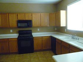5th image of 4809 Americanwood St