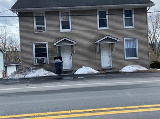 1017 Phillips St, Stroudsburg, PA 18360