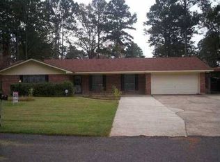 5027 Dedman Dr, Shreveport, LA 71107