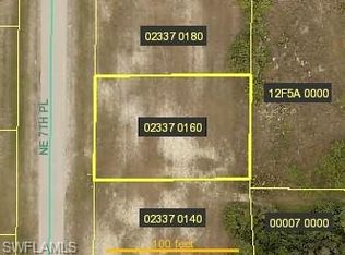 2749 NE 7th Pl, Cape Coral, FL 33909