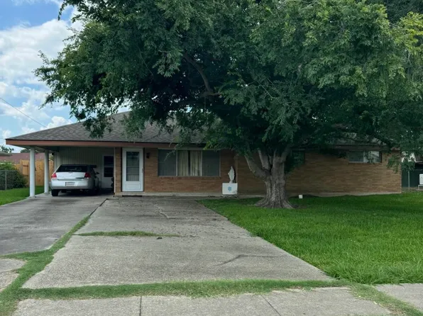 1029 Hickory St, Morgan City, LA 70380