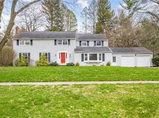 48 Shelwood Dr, Rochester, NY 14618
