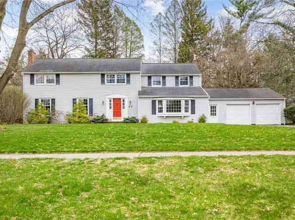 48 Shelwood Dr, Rochester, NY 14618