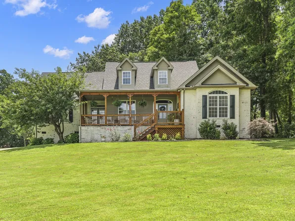 315 Eastside Rd, Burns, TN 37029