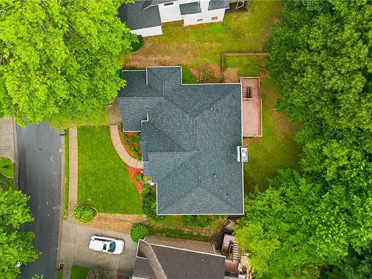 270 Edwardton Ct — Photo 37