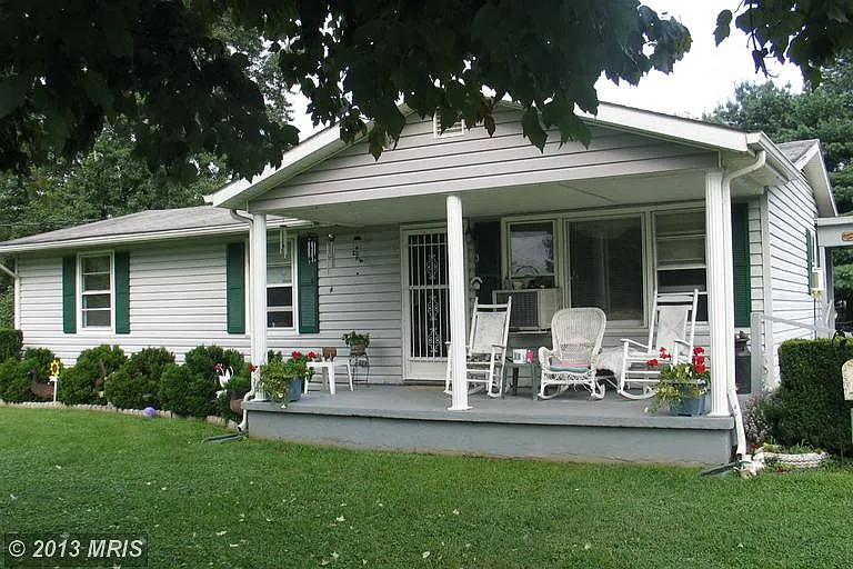3 Horsepen Rd photo 1