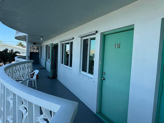 5th image of 2381 Sunset Avenue #216