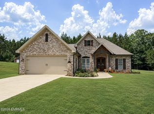11682 Maiden Rd, Collinsville, MS 39325