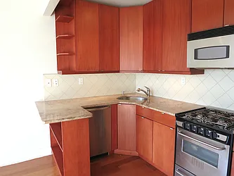 Rented by Brooklyn Heights Real Estate Inc