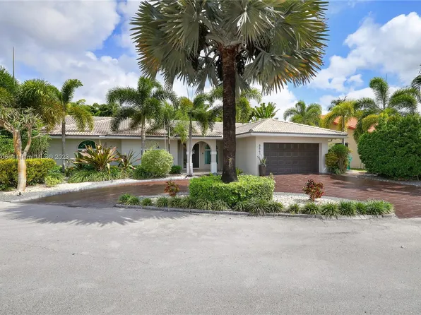 8841 SW 58th St, Miami, FL 33173