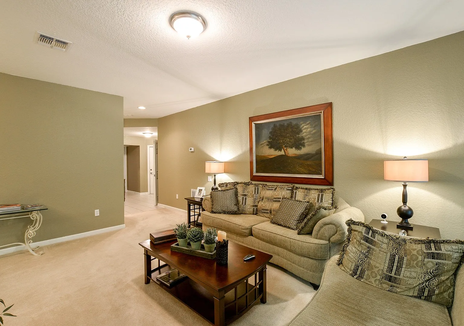 Adorable 2 Bed 2 Bath Townhome With Office For Rent In Sanford, Fl! — Photo 2