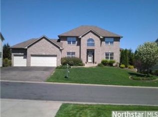 12035 Marquess Ln N, Lake Elmo, MN 55042