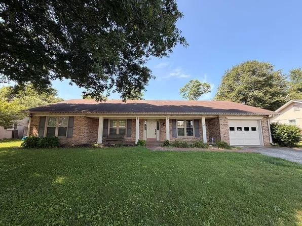 416 Quail Run Rd, Versailles, KY 40383
